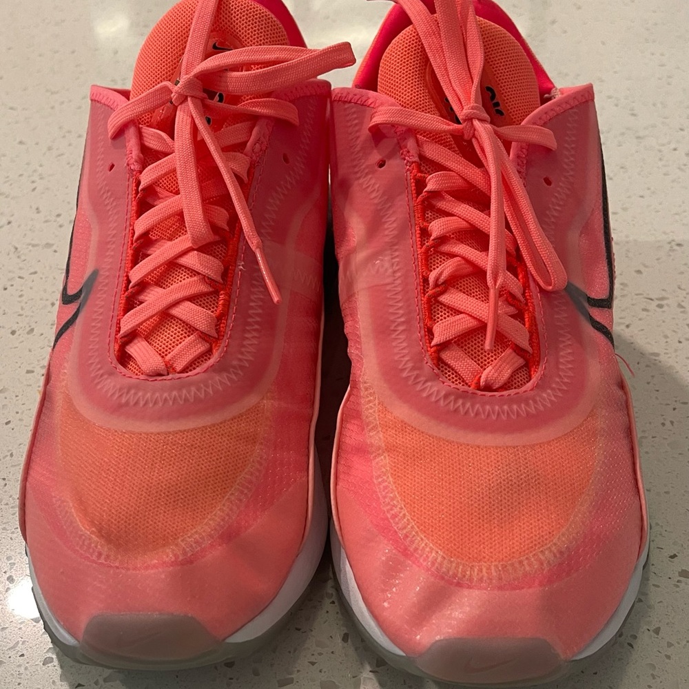 Orange Air Nike Gymshoes